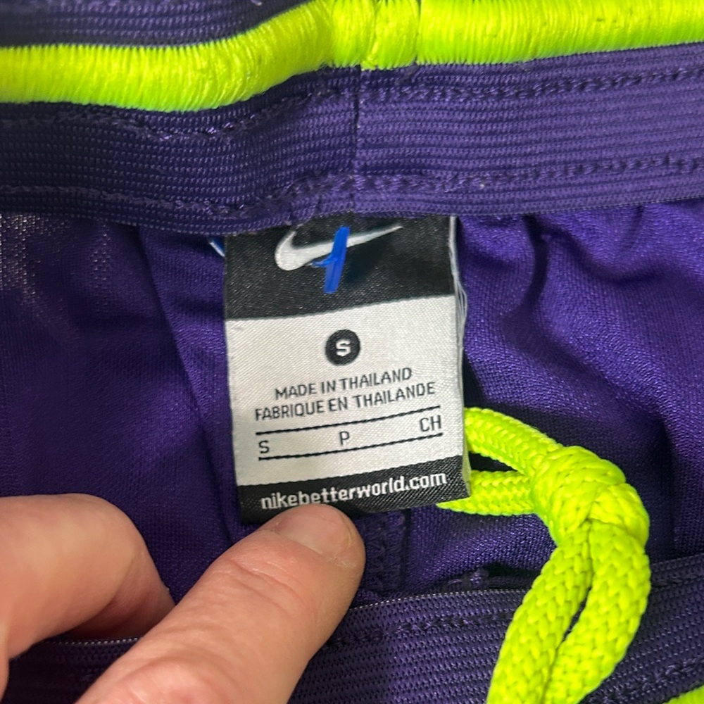 Nike Women's Vibrant Purple Athletic Shorts - Picture 2 of 4